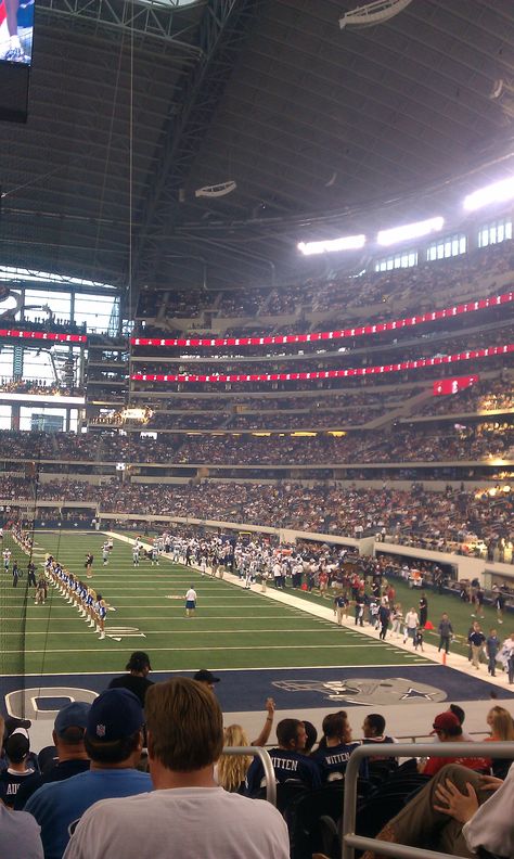 Inside Cowboys Stadium Nfl Wife, Dallas Cowboys Stadium, Nfl Wags, Nfl Wives, Football App, Cowboys Stadium, Watching Football, Football T Shirts, Swag Pics