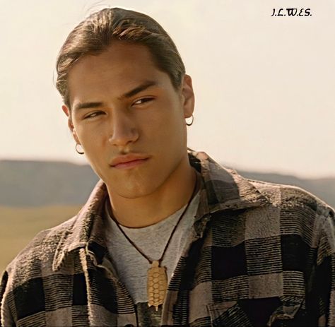 Eddie Spears, Preacher's Daughter, Native American Actors, Oki Doki, American Guy, Native American Men, Ethel Cain, American Men, Indigenous People