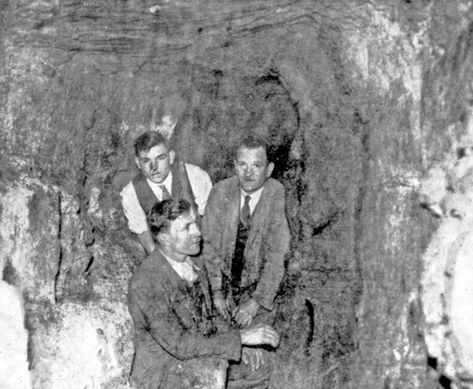 Secret tunnels of Sheffield (3) – SHEFFIELDER Sheffield Cathedral, Hidden Tunnel, Sources Of Iron, Sheffield City, Happy City, Secret Tunnel, Air Raid, Sheffield England, Water Wheel