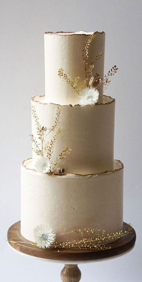 Neutral Wedding Color Schemes, Beach Wedding Cakes, Wedding Cake Designs Simple, Neutral Wedding Colors, Dream Wedding Cake, Beach Wedding Cake, Buttercream Wedding Cake, Gorgeous Wedding Cake