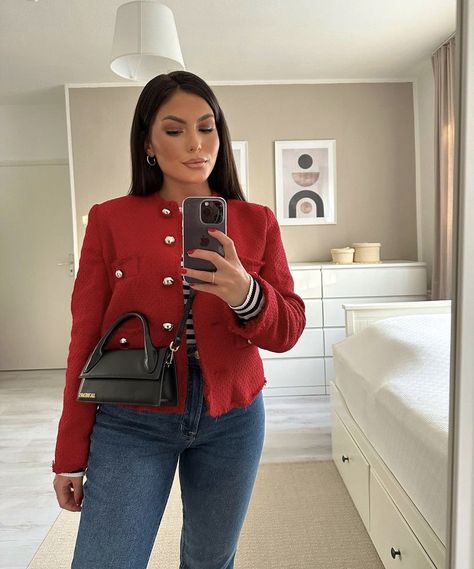 Red Tweed Jacket Outfit, Red Blazer Outfit, Red Tweed Jacket, Tweed Jacket Outfit, Tweed Outfit, Beige Outfit, Classy Work Outfits, Girls Outfits, Red Outfit