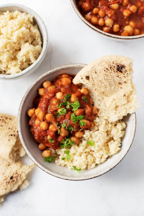 Moroccan Chickpea Tomato Stew | The Full Helping Moroccan Chickpeas, Chickpea Tomato, Moroccan Chickpea, Tomato Stew, Spiced Lentils, Spiced Chickpeas, Tomato Season, Chickpea Stew, How To Peel Tomatoes