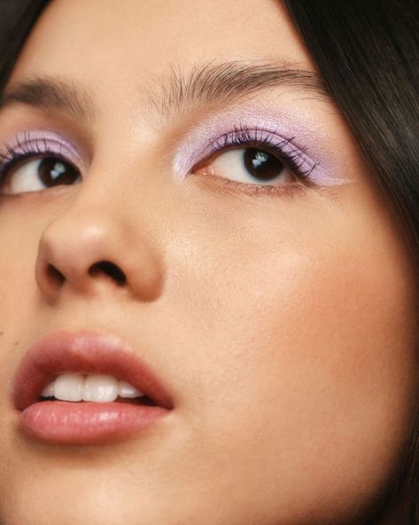 Glossier on Instagram: “We have been VERY inspired by lavender @ Glossier HQ (call us influenced 👀 @oliviarodrigo 👀)... so why not go all out? Ahead of our No. 1…” Purple Eye Makeup On Blue Eyes, Olivia Lyrics, Concert Makeup, Glossier You, Makeup News, Purple Makeup, Purple Eyeshadow, Concert Fits, Justin Timberlake