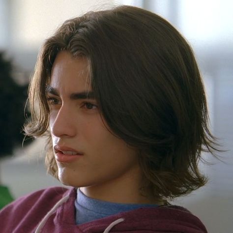 Character Art Male Long Hair, Blake Michael Lemonade Mouth, Charlie Lemonade Mouth, Male Actor Face Claims, Male Actors In Their 20, 80s Face Claims, Guys With Dark Hair, Attractive Male Celebrities, Pretty Boy Aesthetic