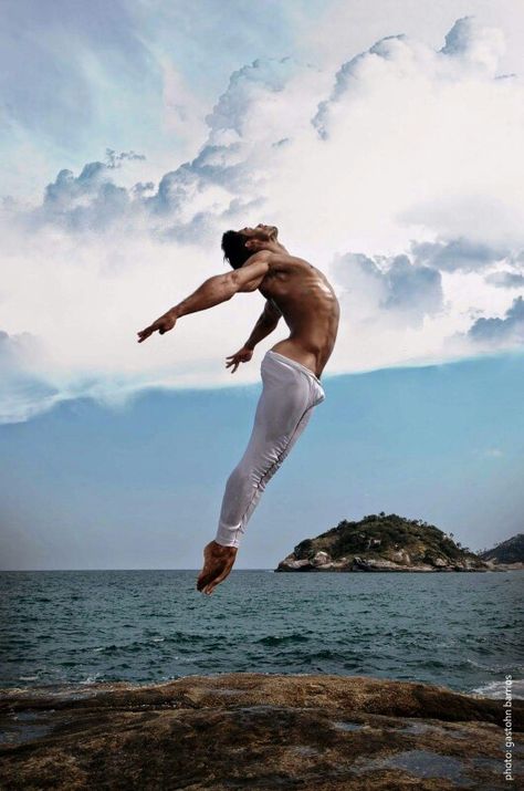 The most fabulous rapture ever Male Ballet Dancers, Male Dancer, Yoga Dance, Men Beach, Yoga For Men, Dance Photography, Ballet Dancers, Muscle Men, Male Body