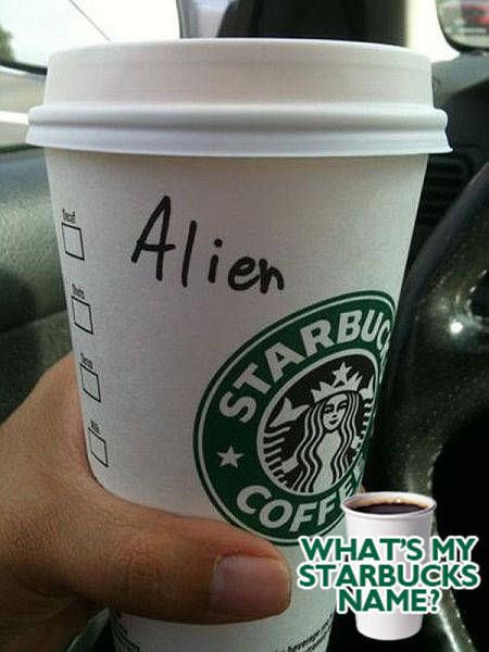 My Starbucks name is "Alien." Find yours at WhatsMyStarbucksName.com Funny Mistakes, Tea Quotes Funny, Starbucks Coffee Cups, Coffee Quotes Funny, Youre Doing It Wrong, Tagalog Quotes, Funny Pix, Funny Names, Flirting Moves