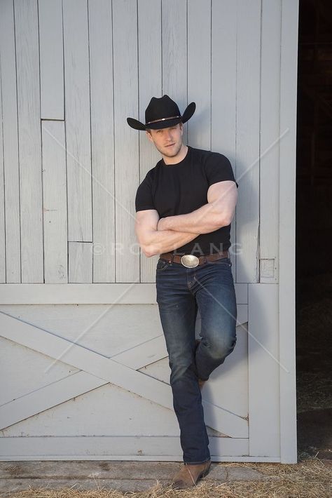 Simple Cowboy Outfit Men, Cowboy Photoshoot Men, Cowboy Jeans Mens, Cowboy Poses, Cowboy Outfit Men, Cowboy Outfit For Men, Hot Cowboy, Outfit Cowboy, Mens Western Wear