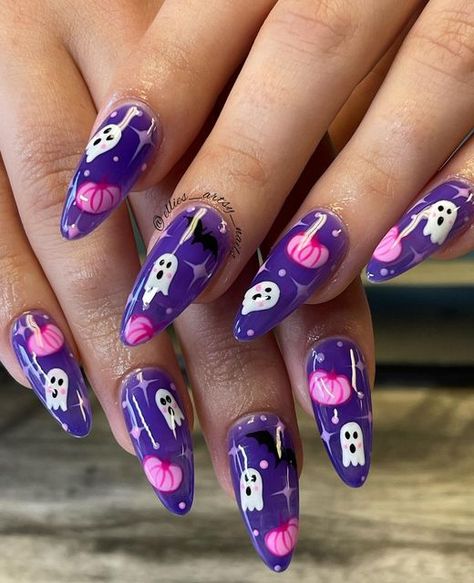 Pink Purple Halloween Nails, Purple And Orange Nails Halloween, Pink And Purple Halloween Nails, Halloween Nails Purple And Orange, Purple Spooky Nails, Halloween Purple Nails, Purple And Black Halloween Nails, Pastel Halloween Nails, Blue Halloween Nails