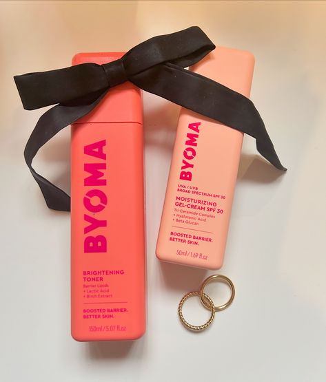 BYOMA toner + spf gel cream 🧡 ________________________________________ #byoma #skincare #skincareproducts @byoma Byoma Skincare, Skincare Toner, Exfoliate Skin, Cream Moisturizer, Mandelic Acid, Oil Production, Healthy Skin Tips, Best Skincare Products, How To Exfoliate Skin