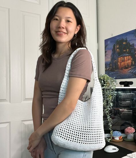 more photos of the crochet mesh tote 🌻 #crochettotebag #crochetbag #crochetbags #crochetbagpatterns Crochet Mesh Tote Bag, Crochet Mesh Bag, Tote Bag Crochet, Mesh Tote Bag, Crochet Tote Bag, Macrame Bag, Bag Crochet, Crochet Bag Pattern, Photography Wallpaper