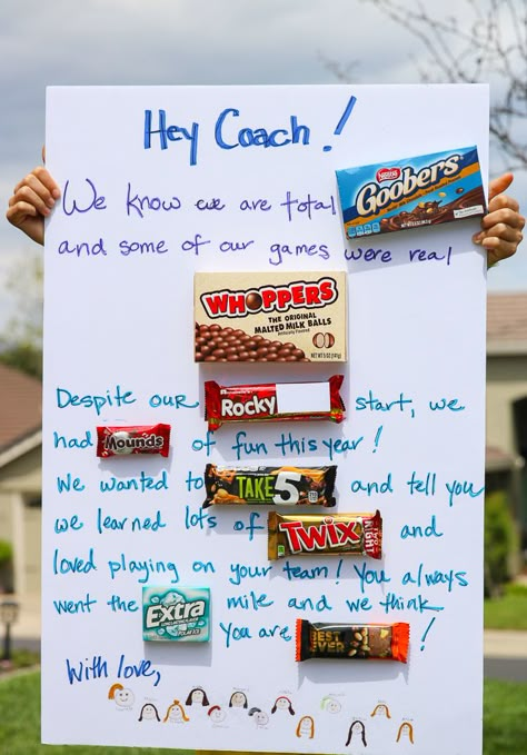 How to Make a Candy Bar Card (Coach Gift Idea) - My Frugal Adventures Sport Snacks, Baseball Snacks, Sports Snacks, Volleyball Coach Gifts, Softball Coach Gifts, Team Snacks, Cheer Coach Gifts, Coach Appreciation Gifts, Basketball Coach Gifts