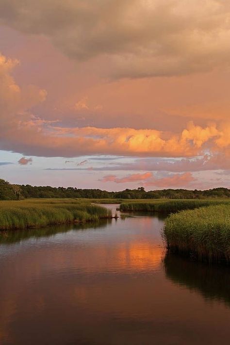 Stormy Sunset, Salt Marsh, Pretty Sky, Sun Sets, Chiaroscuro, Sunset Sky, Nature Aesthetic, Pretty Places, Heaven On Earth