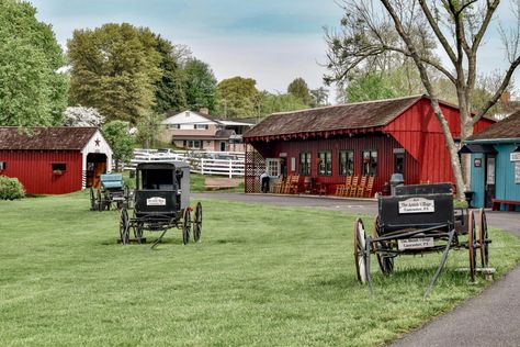 Getaway to Amish Country Ohio: The Top 18 Things To Do Amish Country Ohio, Holmes County Ohio, Amish House, Amish Farm, Amish Community, Northern Indiana, Wayne County, Heritage Center, Amish Country