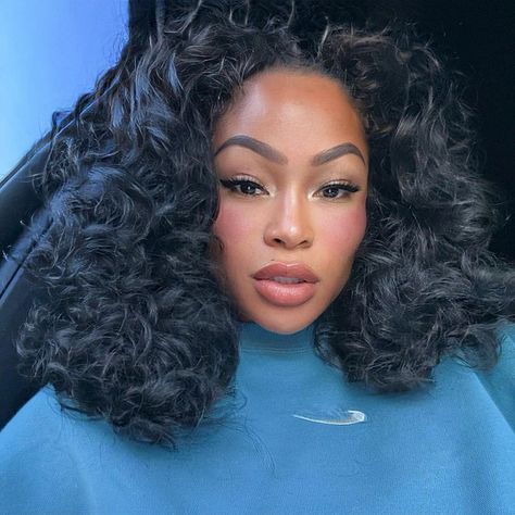 Lashontae Heckard, Brown Skin Makeup, Brow Tinting, Juicy Fruit, Beat Face, Cooking Pot, Contour Makeup, Brown Skin, Single Women