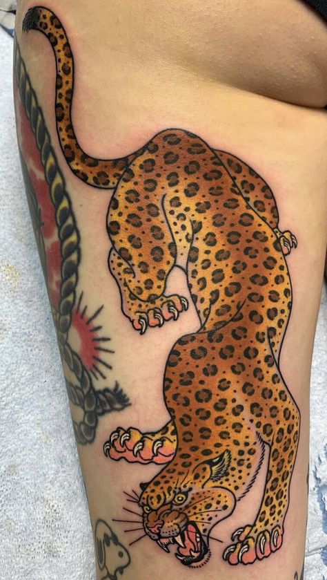 Traditional Jungle Tattoo, Panther Leg Tattoo, Old School Cheetah Tattoo, Jaguar Back Tattoo, American Traditional Jaguar, Japanese Jaguar Tattoo, Leapord Tattoo Ideas, American Traditional Jaguar Tattoo, Jaguar Tattoo Traditional