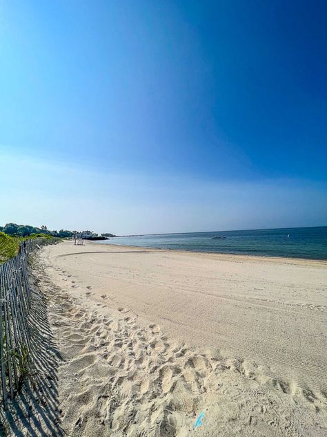 The 13+ Best Beaches In New London, Connecticut — The Purposely Lost Connecticut Beaches, New London Connecticut, London Beach, Norwalk Connecticut, Bridgeport Connecticut, Seaside Park, New Haven Connecticut, Long Island Sound, Beach Honeymoon