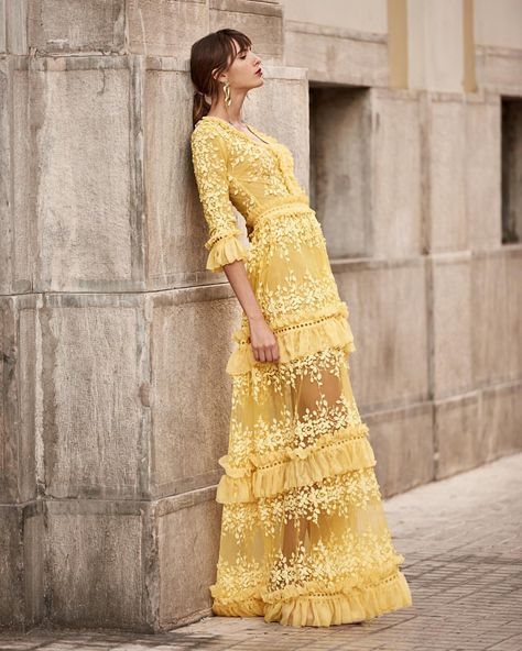 Our sun yellow long dress with some beautiful flower embroidery detailing. It is the perfect piece for a summer to wear with heeled sandals… Chifon Dress, Soft Feminine Outfits, Yellow Long Dress, Yellow Outfit, Stylish Wedding, Feminine Outfit, Spring Summer Dress, Yellow Fashion, Mellow Yellow