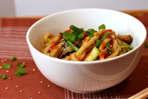 Don't get shanghaiied in Portland without at least trying my Shanghai Noodles! Chewy Udon Noodles, Shiitakes, and baby Bok Choy in a sweet & savory sauce. Shanghai Noodles, Vegan Stir Fry, Vegan Mexican Recipes, Vegan Entree, Vegan Asian, Asian Noodles, Udon Noodles, Savory Sauce, Plant Based Eating