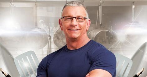 Robert Irvine says Restaurant: Impossible is finished at Food Network after 22 seasons. Impossible Recipes, Robert Irvine, American Restaurant, Celebrity Chefs, Eat Well, Food Industry, Tv News, Inspirational Books, Food Network