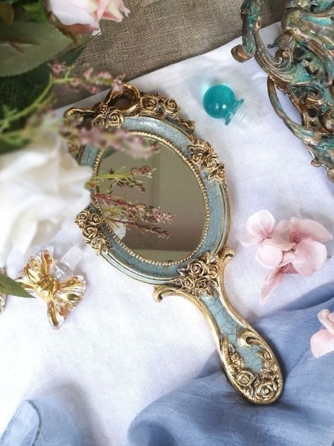 Vintage Jewelry Box Aesthetic, Nails Reference, Antique Hand Mirror, Princess Mirror, Vanity Makeup Mirror, Rose Mirror, Girl Desk, Mirror Vanity, Vanity Makeup