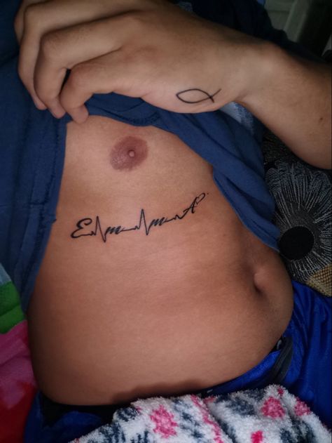 Tatuaje nombre emma ritmo cardiaco Emma Name Tattoo, Emma Tattoo, Tattoo Name, Name Tattoo, Name Tattoos, Infinity Tattoo, Tattoos, Quick Saves