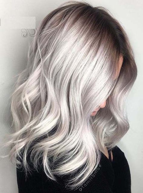 Silver hair with shadow root Platinum Blonde Hair Color, Icy Blonde Hair, Silver Blonde Hair, Shadow Root, Silver Hair Color, Silver Blonde, Ash Blonde Hair, Platinum Hair, Blonde Hair Shades