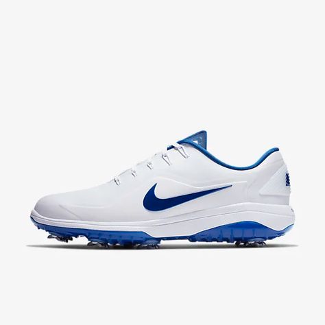 Mens Golf Shoes, Golf Shoe Bag, Nike Golf Shoes, Golf Style, Golf Clothes, Classic Golf, Golf Training Aids, Golf Shoe, Golf Wear