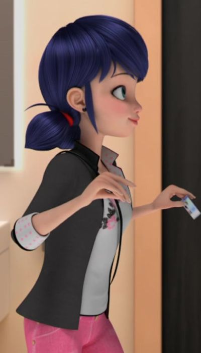 Marinette Dupain-Cheng | Miraculous Ladybug S3 | Oblivio Most Popular Cartoons, Girls Birthday Party Themes, Ladybug Movie, Miraculous Wallpaper, Star Wars Ahsoka, Girl Drawing Sketches, Miraculous Ladybug Wallpaper, Ladybug Anime, Miraculous Characters