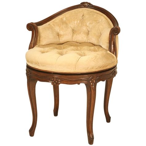 another vintage chair idea for vanity. i like this one, but i’m looking for a white/cream colored vanity, so i’d want the wood to be cream as well Dresser Stool, Popular Kitchen Designs, Kitchen Design Styles, Dressing Stool, New House Bathroom, Vanity Dresser, Upholstery Ideas, Antique Vanity, Large Dining Table