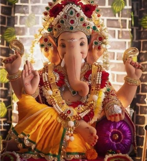 Ganpati Images, Ganesh Pic, Dagdusheth Ganpati, Ganpati Photo Hd, Ganpati Songs, Ganesh Ji Images, Ganpati Bappa Wallpapers, Sri Ganesh, Ganpati Bappa Photo