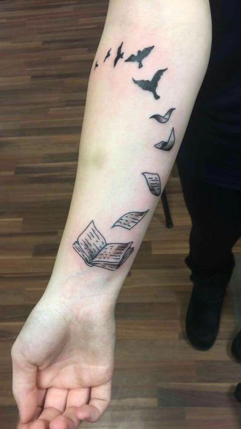 Beautiful Tattoo, Bird Tattoo, Book Tattoo, Birds Tattoo, Birds Flying, Beautiful Tattoos, Tatting, Art Tattoo, Tattoo Quotes