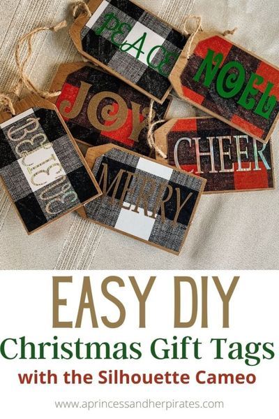 These DIY Christmas Gift Tags are so fun, and easy to make! The options are endless, and they add an extra special touch! Diy Christmas Gift Tags, Diy Christmas Tags, Christmas Gift Tags Diy, Diy Nativity, Gift Tag Design, Easy Diy Christmas Gifts, Gift Tags Diy, Christmas Words, Winter Diy