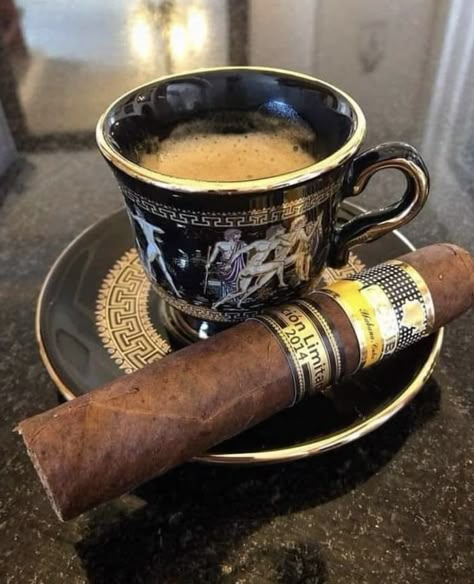 Gentlemen Etiquette, Cuban Cigars Woman, Cuban Cigars Art, Manly Aesthetic, Cuban Coffee, Cigars And Women, Premium Cigars, Cuban Cigars, Good Cigars