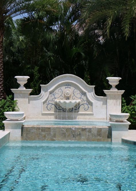 Marble Fountain Gardens, Pool With Fountain Wall, French Pool Design, Wall Fountains Backyard, French Pool, Modern Fountain, Garden Water Fountains, Backyard Fireplace, Fountain Design