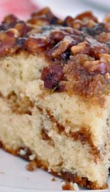 Sticky Bun Crinkle Cake Pioneer Woman, Pioneer Woman Sticky Bun Crinkle Cake, Crinkle Cake, Sticky Bun, Bun Cake, Coffee Cake Recipe, Cake Baking Recipes, Sticky Buns, Coffee Cake Recipes