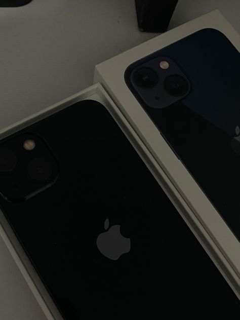 Iphone 13 Midnight I Phone 13 Black, Iphone 13 Midnight Aesthetic, Iphone Midnight, Manifest Iphone, Iphone 13 Midnight, Iphone 13 Aesthetic, Aesthetic Iphone 13, Stylus Pen Ipad, Iphone Lifestyle