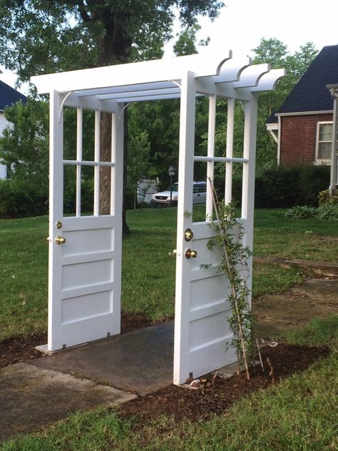 Door Repurposed, Old Door Projects, Door Projects, Backyard Seating Area, Doors Repurposed, Backyard Seating, Garden Arbor, Backyard Diy Projects, Old Door