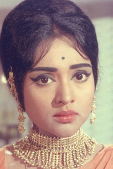 Vaijanti Mala Actress, Retro Saree Vintage India, Vaijayanti Mala, Bollywood Nostalgia, Indian Retro, Bollywood Makeup, Bollywood Retro, Rishi Kapoor, Vintage Saree