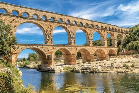 France Bridge, Nimes France, Architecture Antique, Roman Aqueduct, Empire Romain, Roman Architecture, Avignon, Grand Tour, Ancient Rome