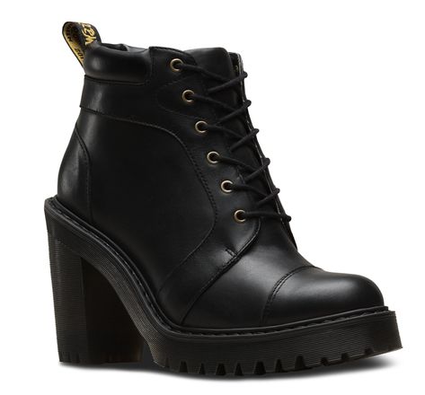 Want! <3 Style Doc Martens, Red Doc Martens, Doc Martens Outfits, Dr Martens Store, White Doc Martens, Doc Martens Style, Doc Martens Outfit, Doc Martens Boots, Visible Stitching