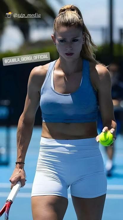 Giorgi Tennis, Tennis Lifestyle, Camila Giorgi, Ladies Tennis, Sport Body, Female Athletes, Tennis Players, Physical Fitness, Tennis