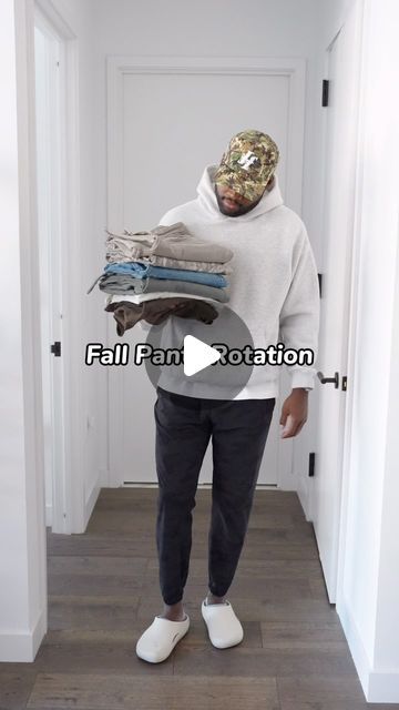 Quentin Harris on Instagram: "Pants locked in for the Fall Rotation 🍂 
.
.
.
#fall #mensfashion #menstyle #outfit #outfitinspiration #outfitinspo #outfits #ootd #outfitoftheday #outfitideas" Gray Cargo Pants Outfit Men, Autumn Outfits Men Casual, Gray Cargo Pants Outfit, Men Fall Outfits Casual, Fall Mens Outfits, Men Fall Outfits, Cargo Pants Outfit Men, Brown Pants Outfit, Cropped Pants Men