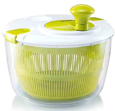 Salad Maker, Chef Salad, Kitchen Tech, Veggie Snacks, Salad Spinner, Homemade Salads, Bowl Designs, Green Cleaning, Kitchen Utensils Gadgets