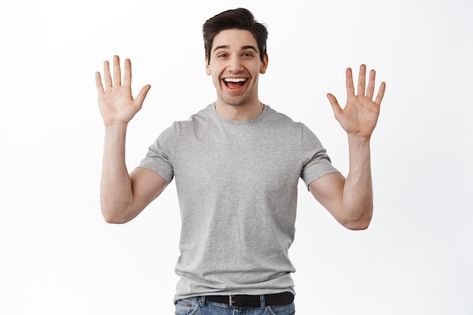 Portrait of friendly handsome guy say hi... | Free Photo #Freepik #freephoto #happy-man #man-smiling #casual-man #man-background Man Background, Redhead Funny, Man Smiling, Happy Man, Casual Man, Hipster Girls, Hands On Hips, Pencil Painting, Happy Pictures