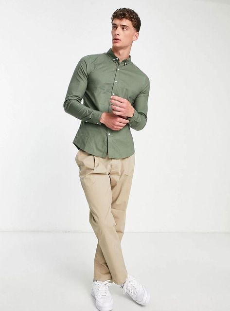 Khaki Outfit Men, Sage Green Shirt, Khakis Outfit, Business Casual Dress Code, Outfit Ideas For Church, Latina Outfit, Green Outfit, Mens Casual Outfits, Oxford Shirt