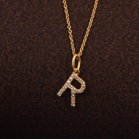 R Letter, Friendship Day Gifts, Alphabet Necklace, Beautiful Gold Necklaces, Letter Charm, Yellow Gold Jewelry, Handmade Charms, Yellow Gold Chain, Letter Charms