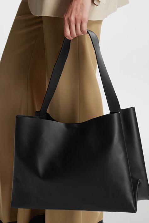 Bags & Purses - COS GB Cos Black Leather Bag, Cos Bags, Coco Butter, 2023 Wishlist, Minimalist Tote Bag, T Bag, Soft Leather Bag, Autumn 2022, Fashion Aesthetics