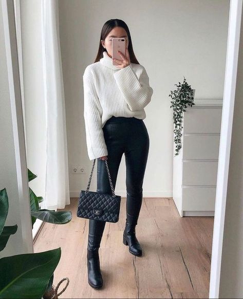 Winter Outfits Dress, Winter Wardrobe Essentials, Winter Outfit Ideas, Stylish Winter Outfits, Outfit Mujer, Casual Clothes, Basic Outfits, Fall Fashion Outfits, Winter Fashion Outfits