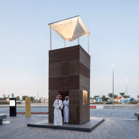 MAS Architecture Studio's wind tower keeps visitors cool without air-conditioning Wind Tower, Installation Architecture, Dubai Design Week, Dubai Design, Wind Catcher, Cooling Tower, Tower Building, Tower Design, Vernacular Architecture