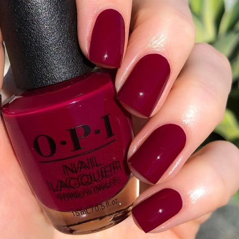 Opi Cranberry Colors, Opi Fall Nail Colors 2024, Opi Malaga Wine Gel, Opi Holiday Nails, Burgundy Toenails, Malaga Wine Nails, Opi Wine Colors, Opi Red Nail Polish Shades, Opi We The Female